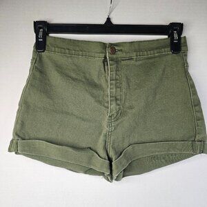 Forever 21 Green Women Shorts Size 30 High Rise